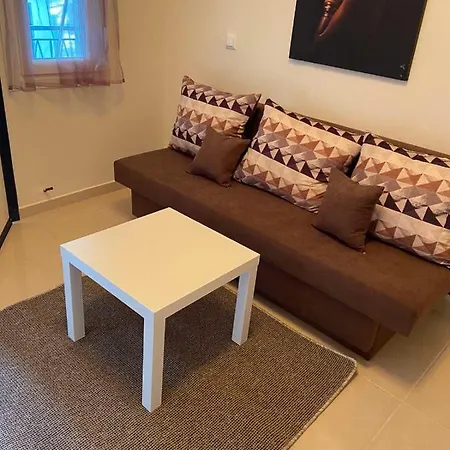 Apartment Ifos *
